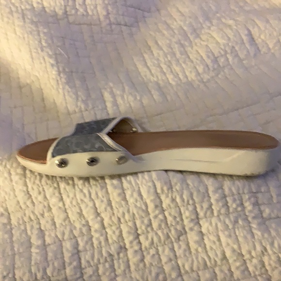 Genuine Coach Slides - Picture 2 of 6